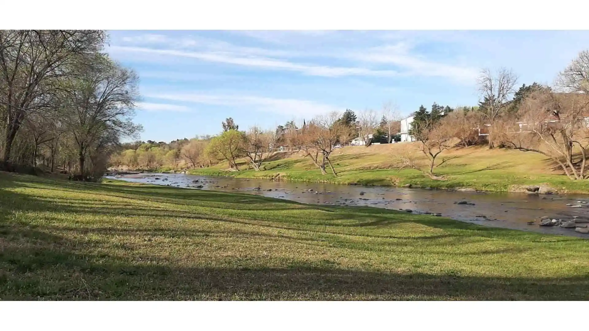 VENTA - TERRENO EN CARLOS PAZ - LA MEJOR UBICACIÓN