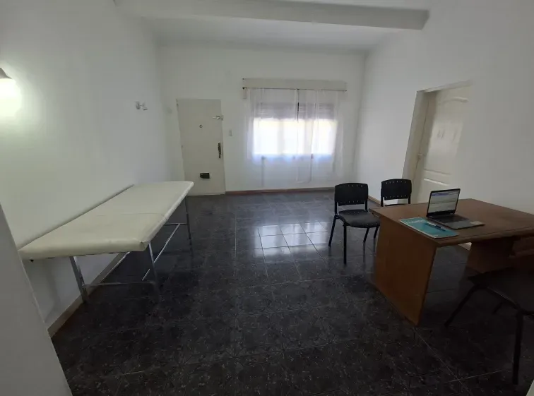 Excelente inmueble para consultorios (5) B° Alto Alberdi a mtrs Plaza J. Barco