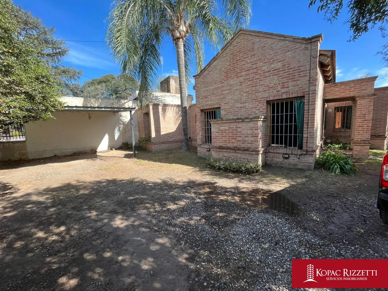 VILLA QUISQUIZACATE (AV. RICARDO ROJAS 8326) - VENTA CASA 3 DORMITORIOS