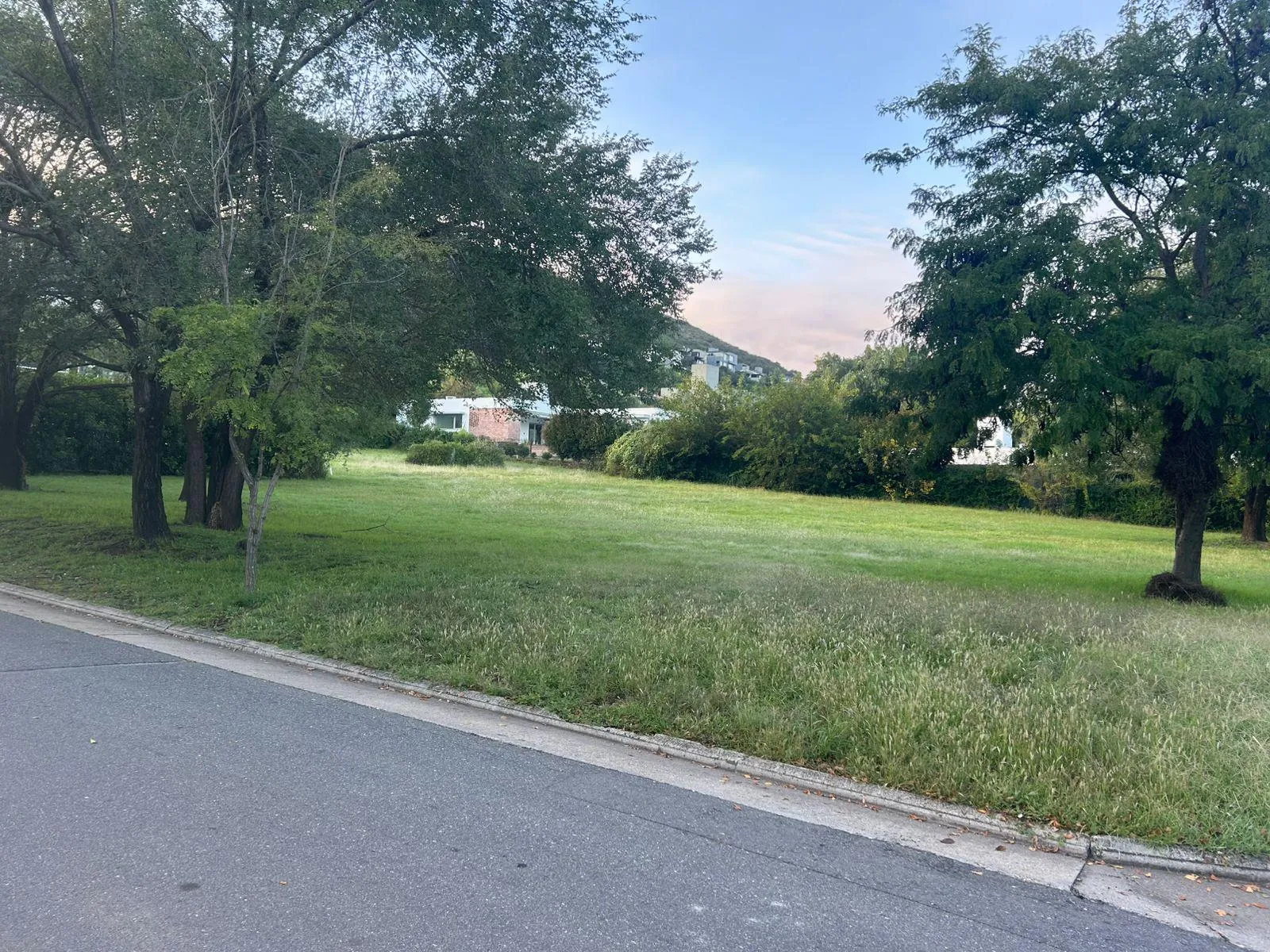 LOTE EN VENTA COUNTRY LA CUESTA- CALERA