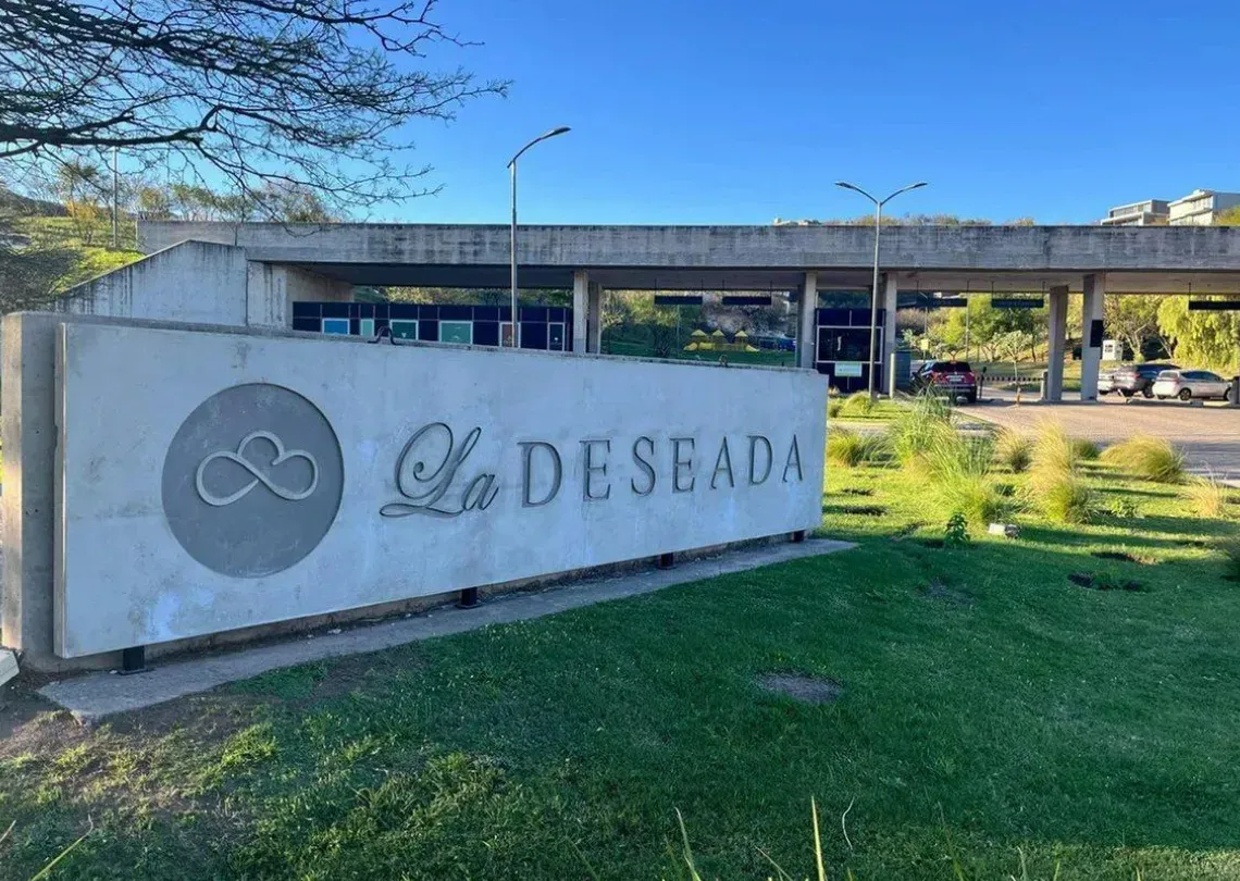¡Venta! Hermoso Lote en La Deseada ¡Con Escritura!