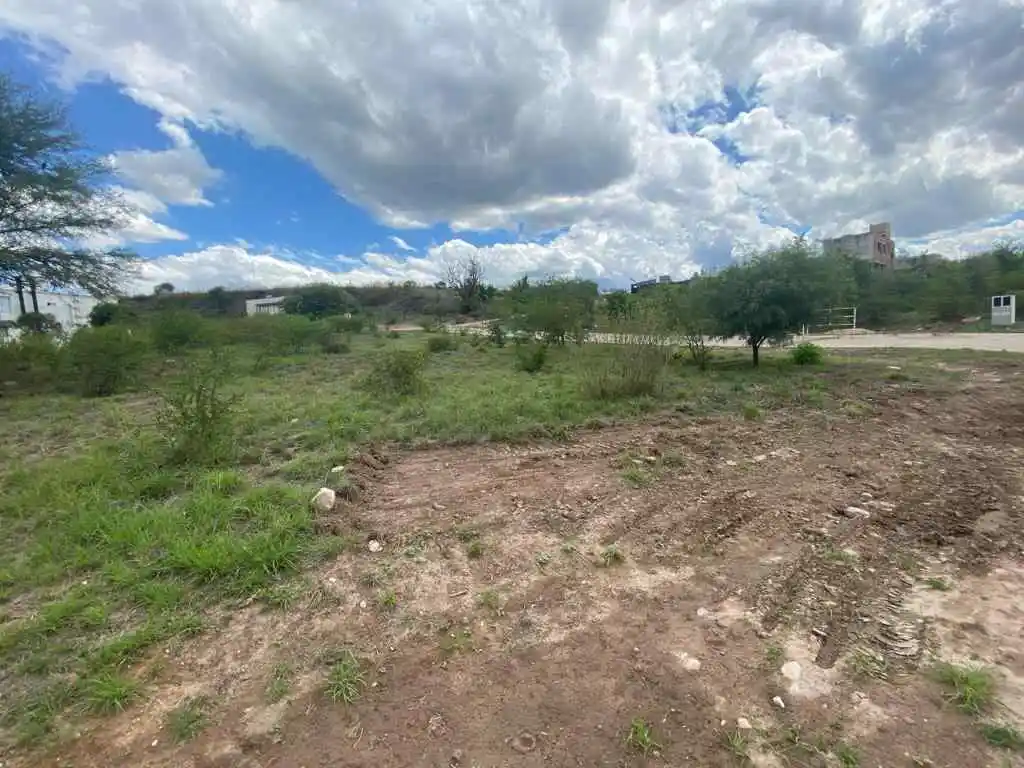 COLINAS DE LA DESEADA LOTE EN VENTA