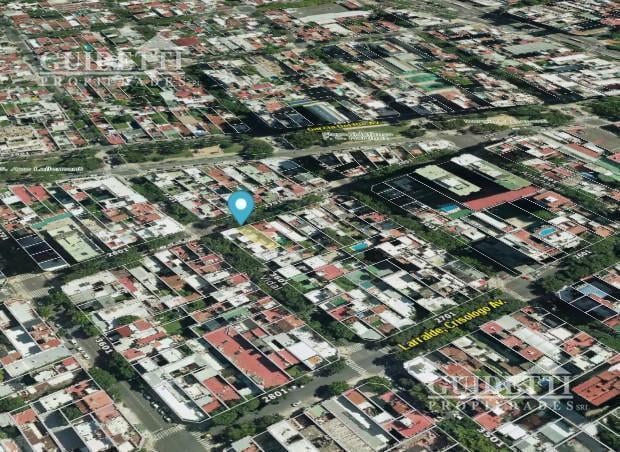 Terreno · 200m²