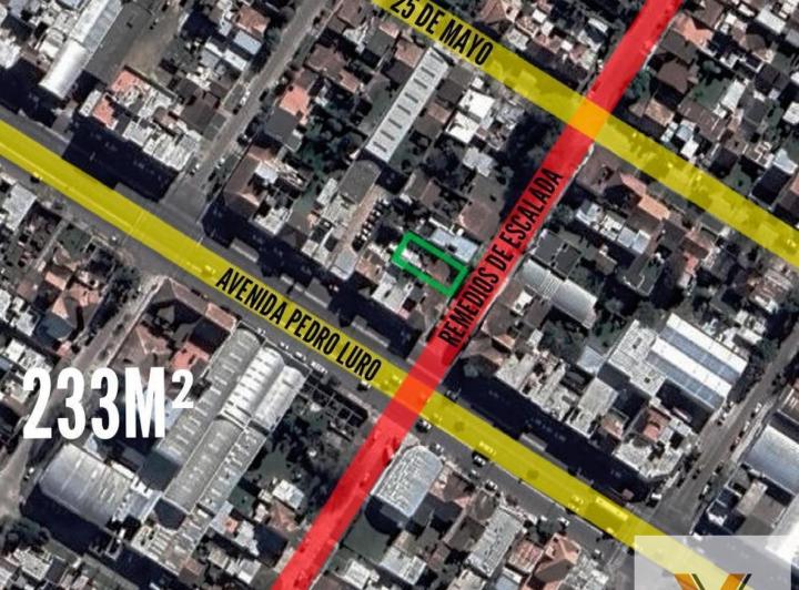 Terreno · 149m² · 4 Ambientes · 1 Cochera