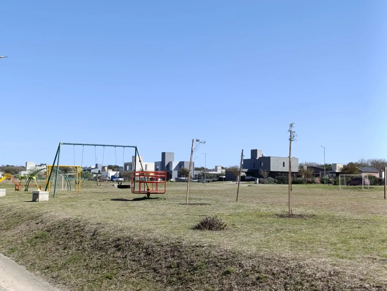 LOTE EN VENTA EN LA CERCANIA