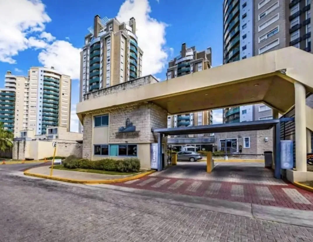 Cochera venta o alquiler  Altos de Villa Sol