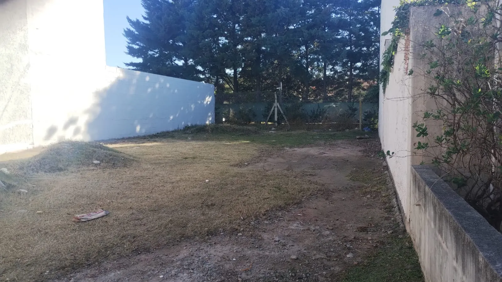 VENTA DE LOTE EN CAMPO DE VUELO