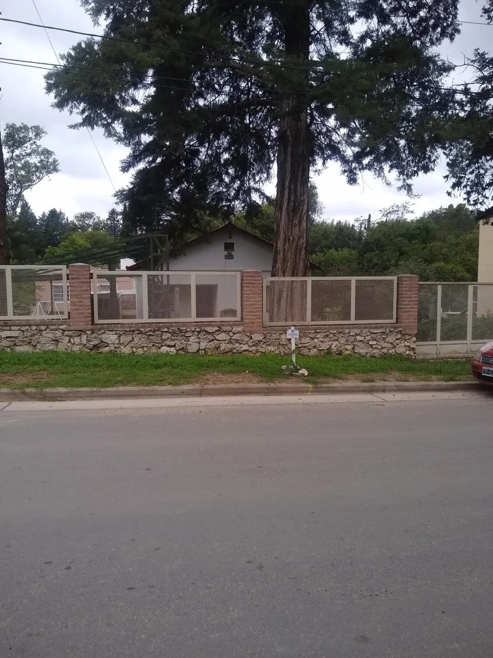 ALQUILO CASA ALTA GRACIA