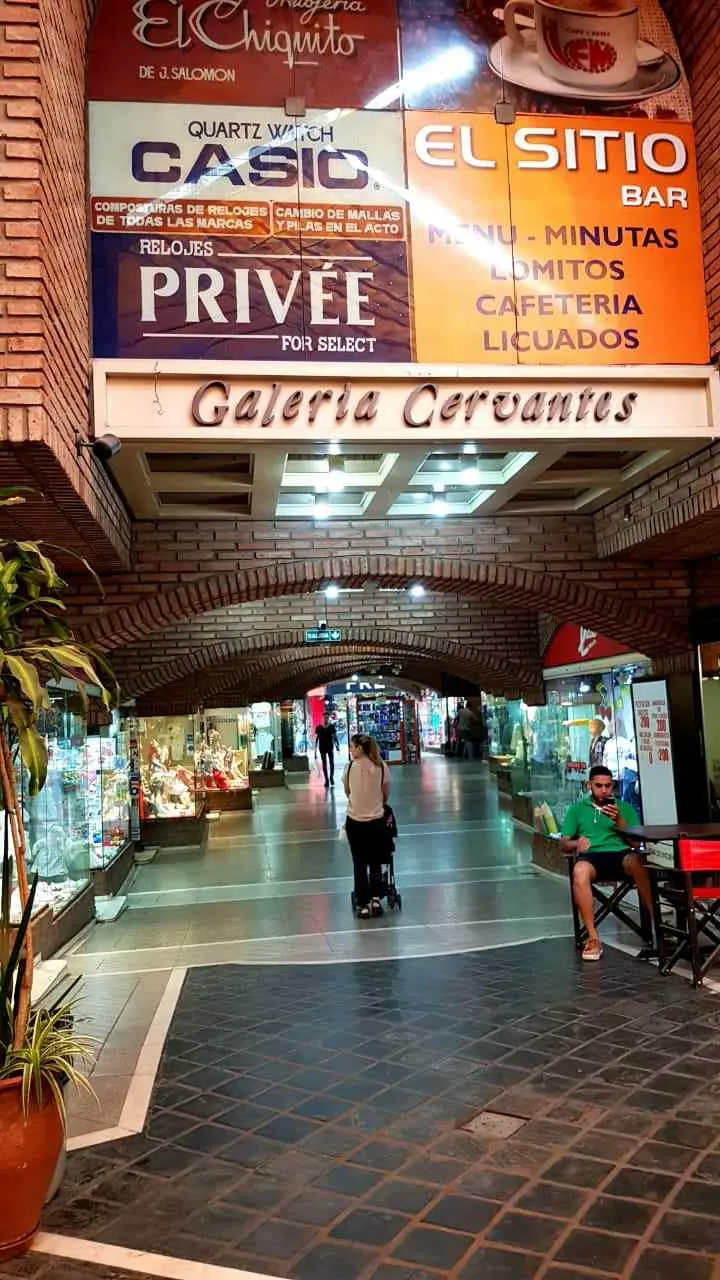 LOCAL EN VENTA - CENTRO