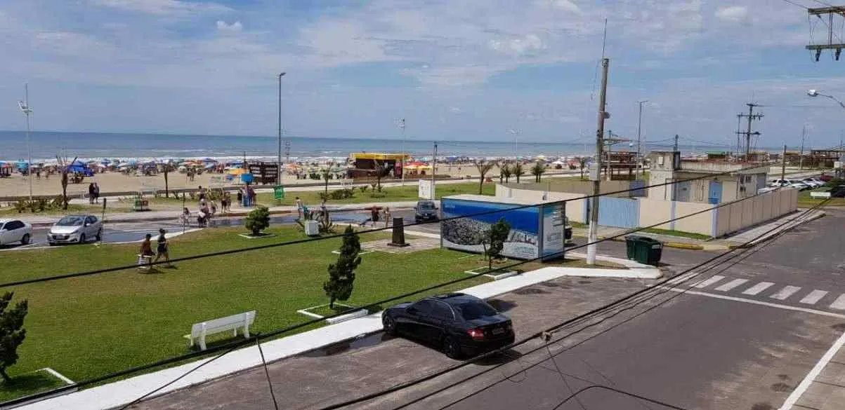 DEPARTAMENTO EN VENTA - BRASIL - CAPAO DA CANOA - FRENTE AL MAR