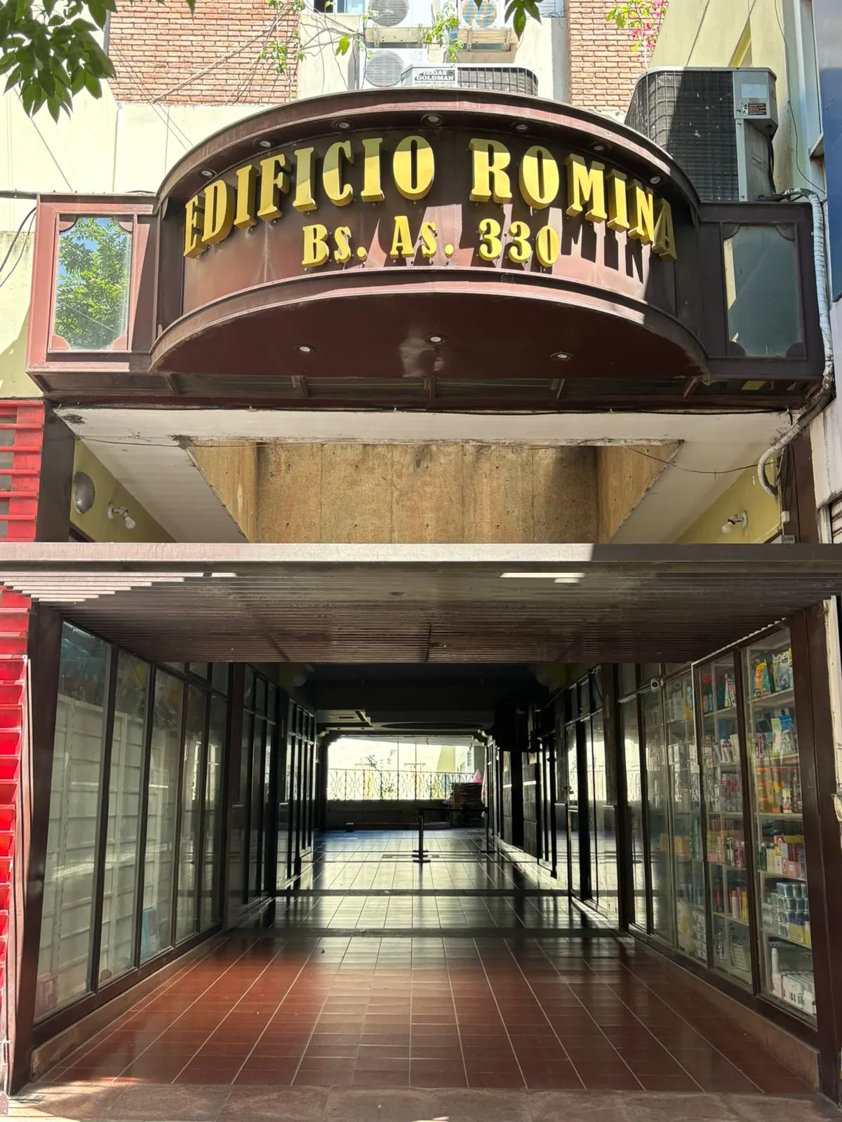 Venta 8 Cocheras Zona Mayorista Buenos Aires 330