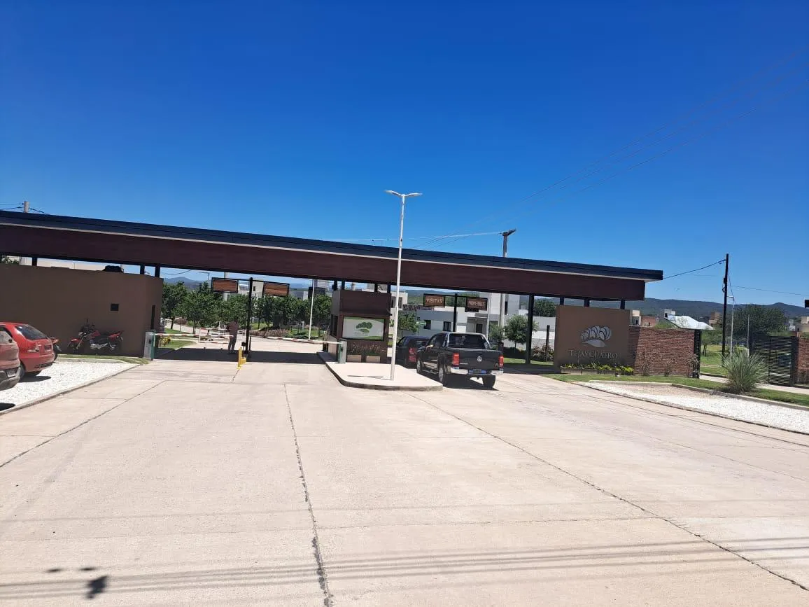 LOTE EN VENTA TEJAS 4
