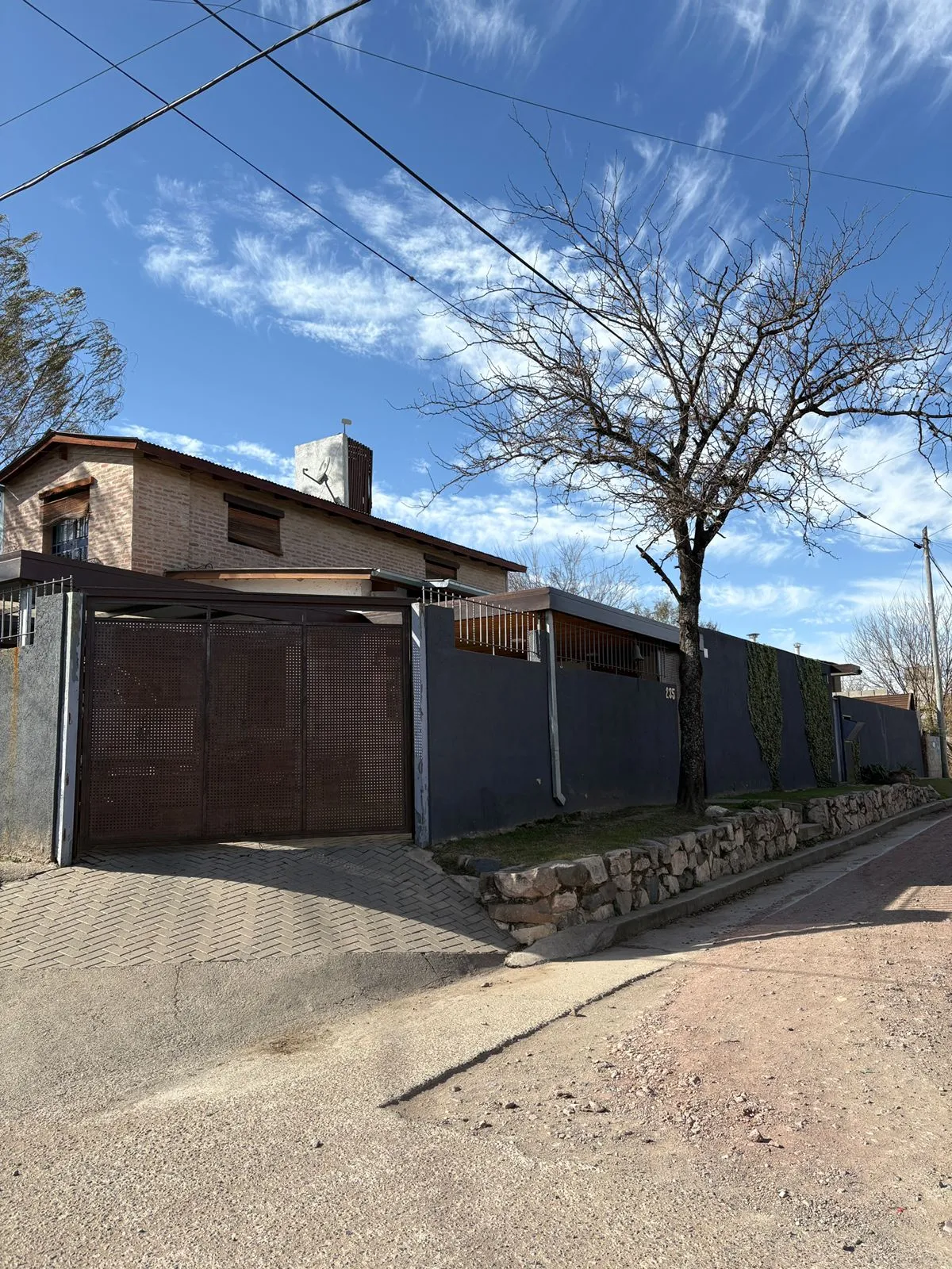 Unquillo, Hermosa Casa 3 Dorm. con Pileta, Villa Forchieri  Excelente Entorno