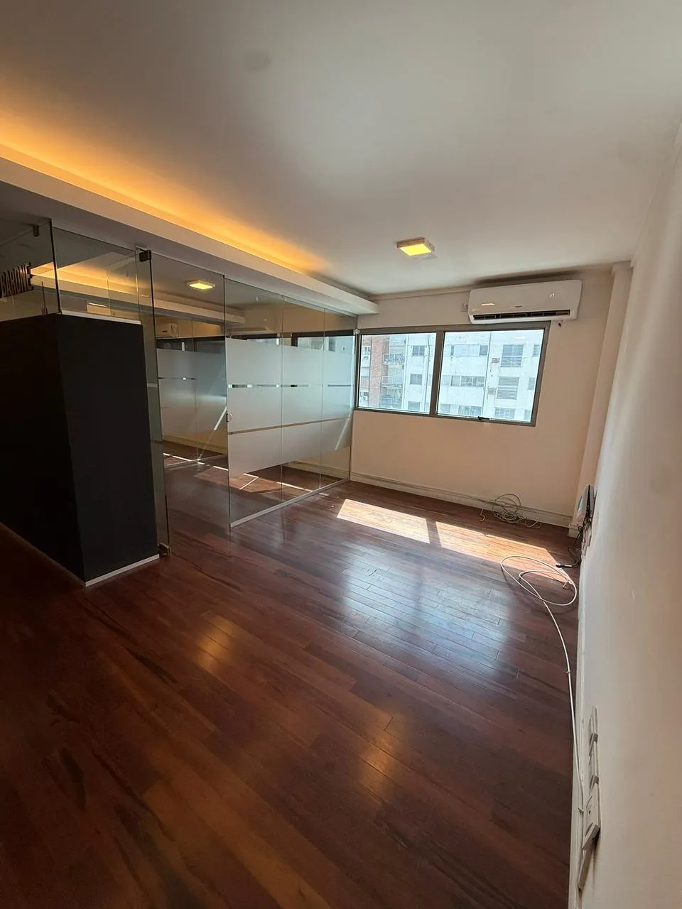 Edificio de jerarquía, doble ingreso controlado y más