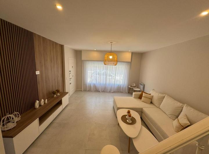 PH · 160m² · 4 Ambientes · 1 Cochera