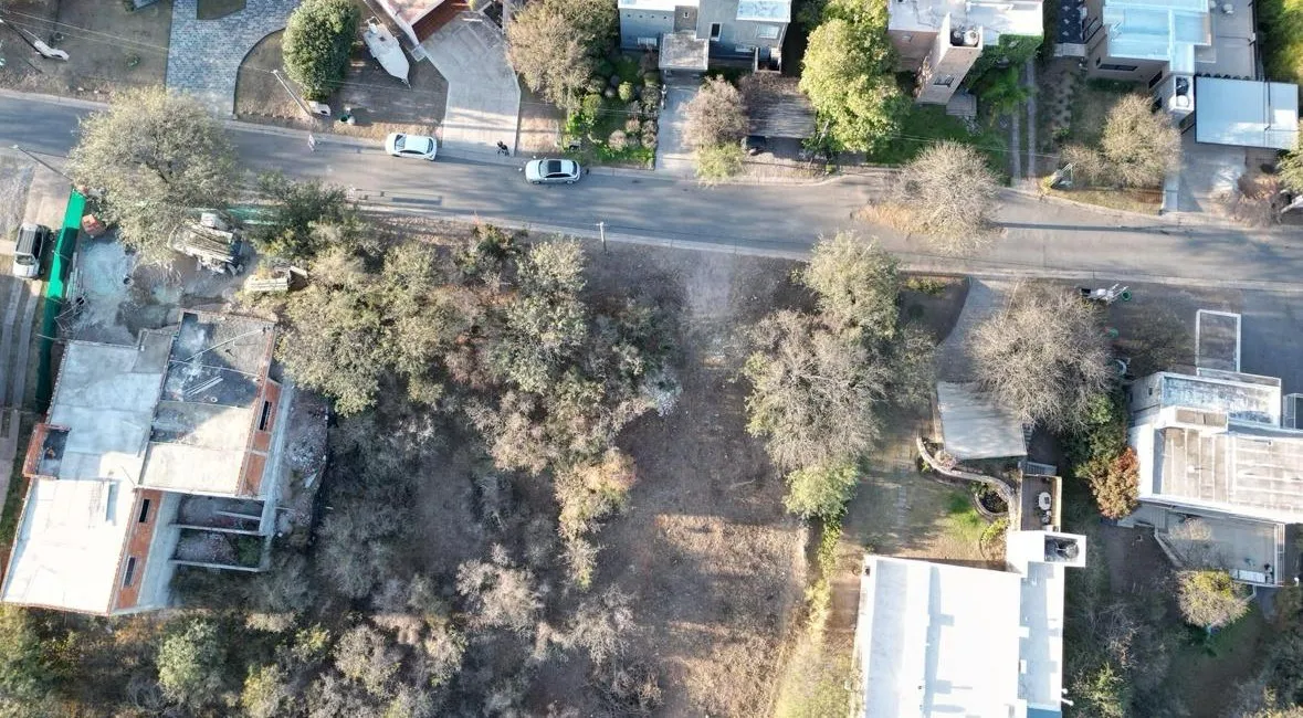 Lotes en Venta Country 5 Lomas – Gran Frente y Excelente Entorno