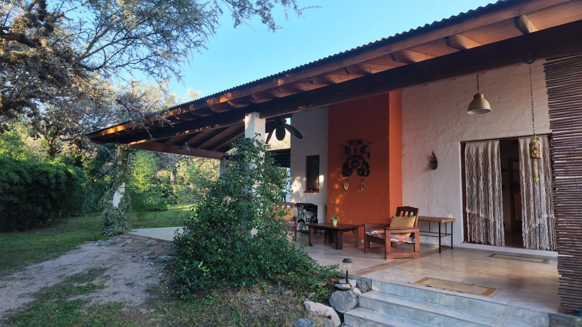 Casa en Venta en Carpintería - SE VENDE AMOBLADA!!