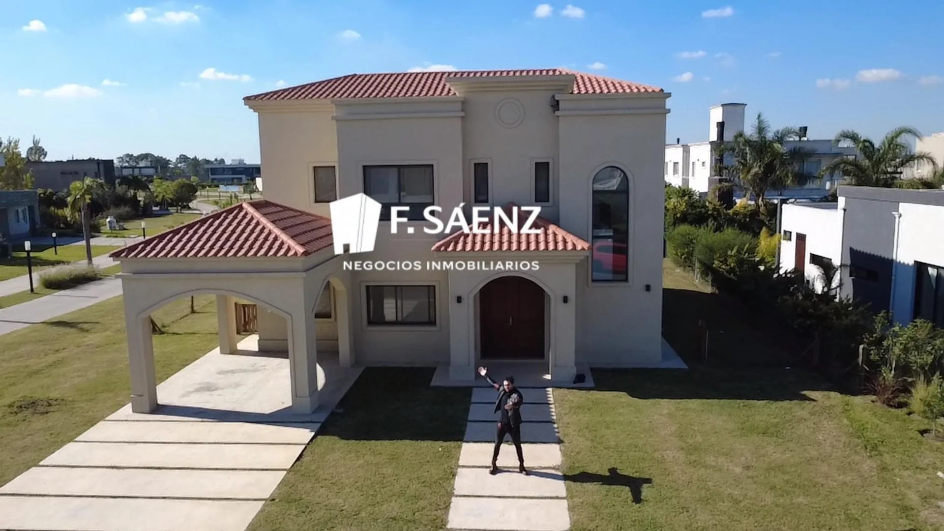 Excelente casa en venta en Lagos de Canning