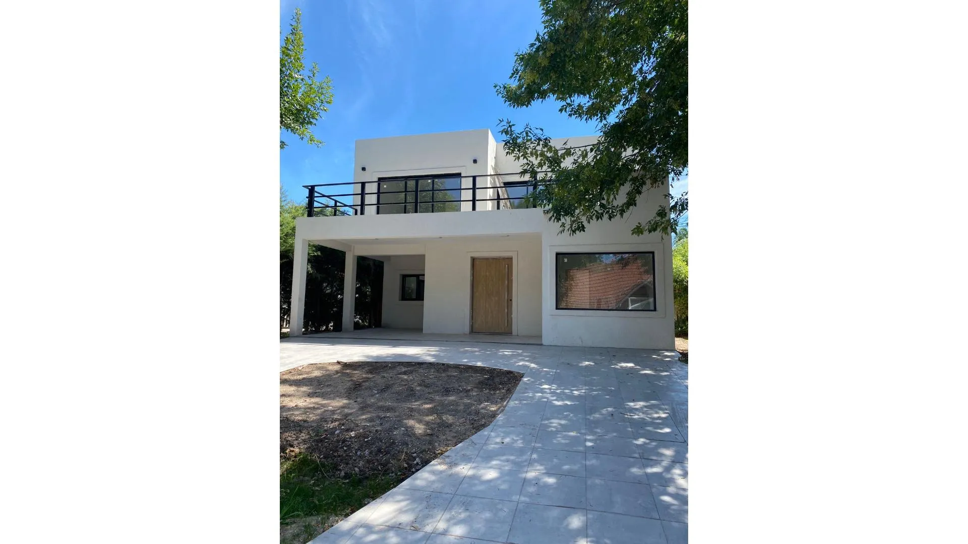Casa 4 Ambientes Moderna en Banco Provincia