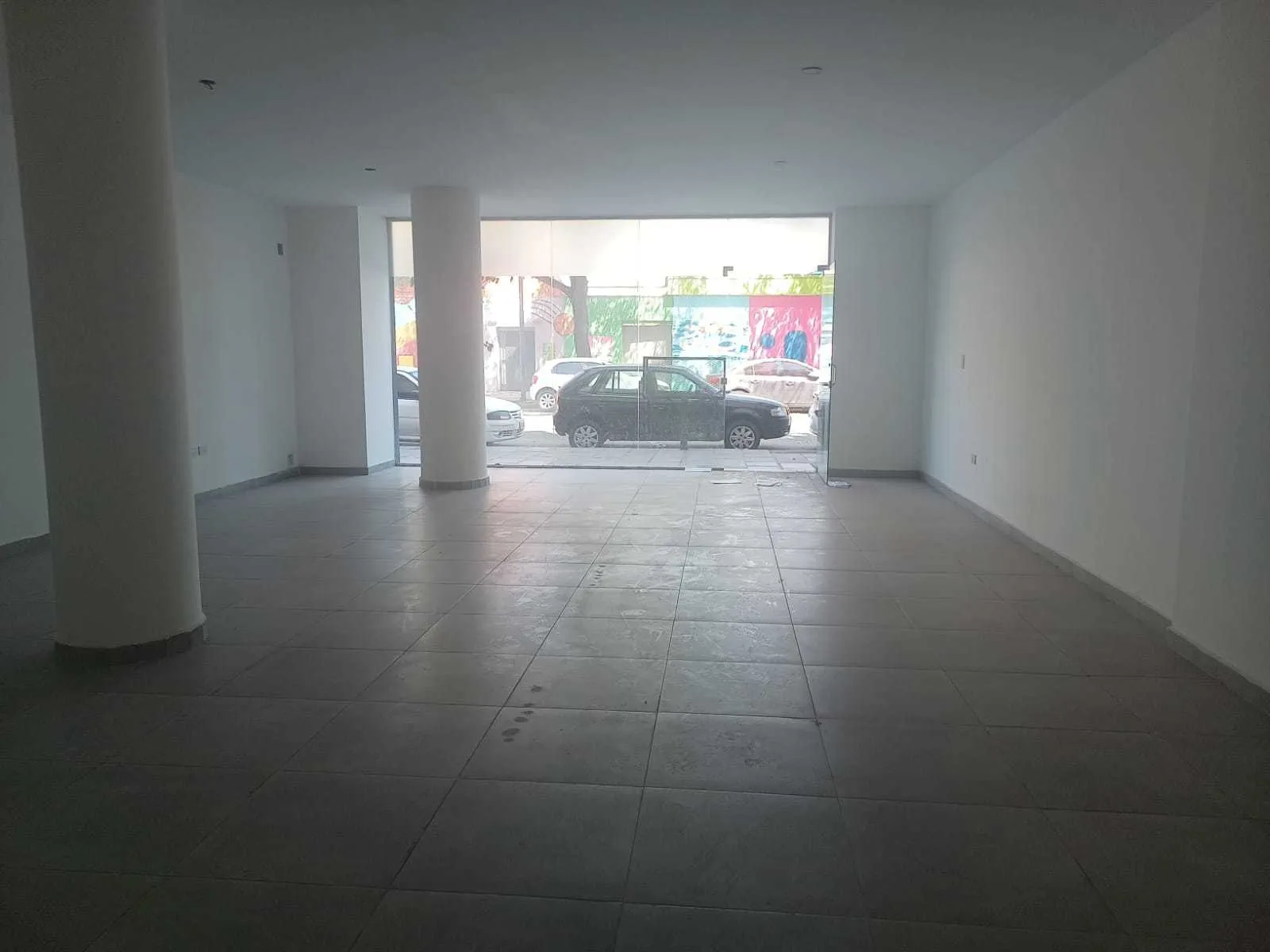 VENDO DE LOCAL COMERCIAL EN BARRIO GENERAL PAZ
