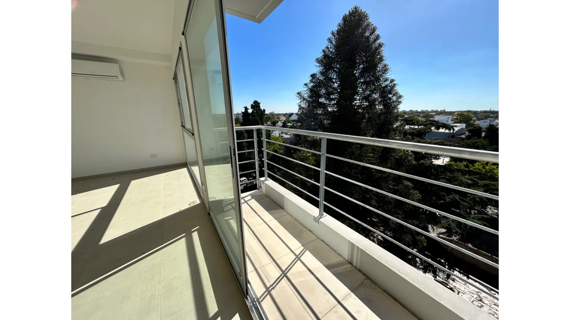 Aristóbulo Coliving