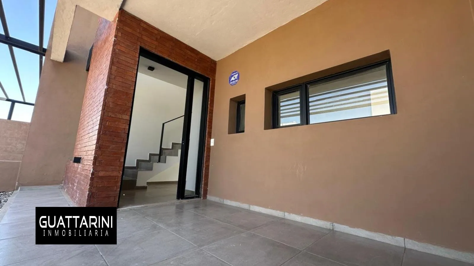 DUPLEX EN DOCTA (A estrenar)