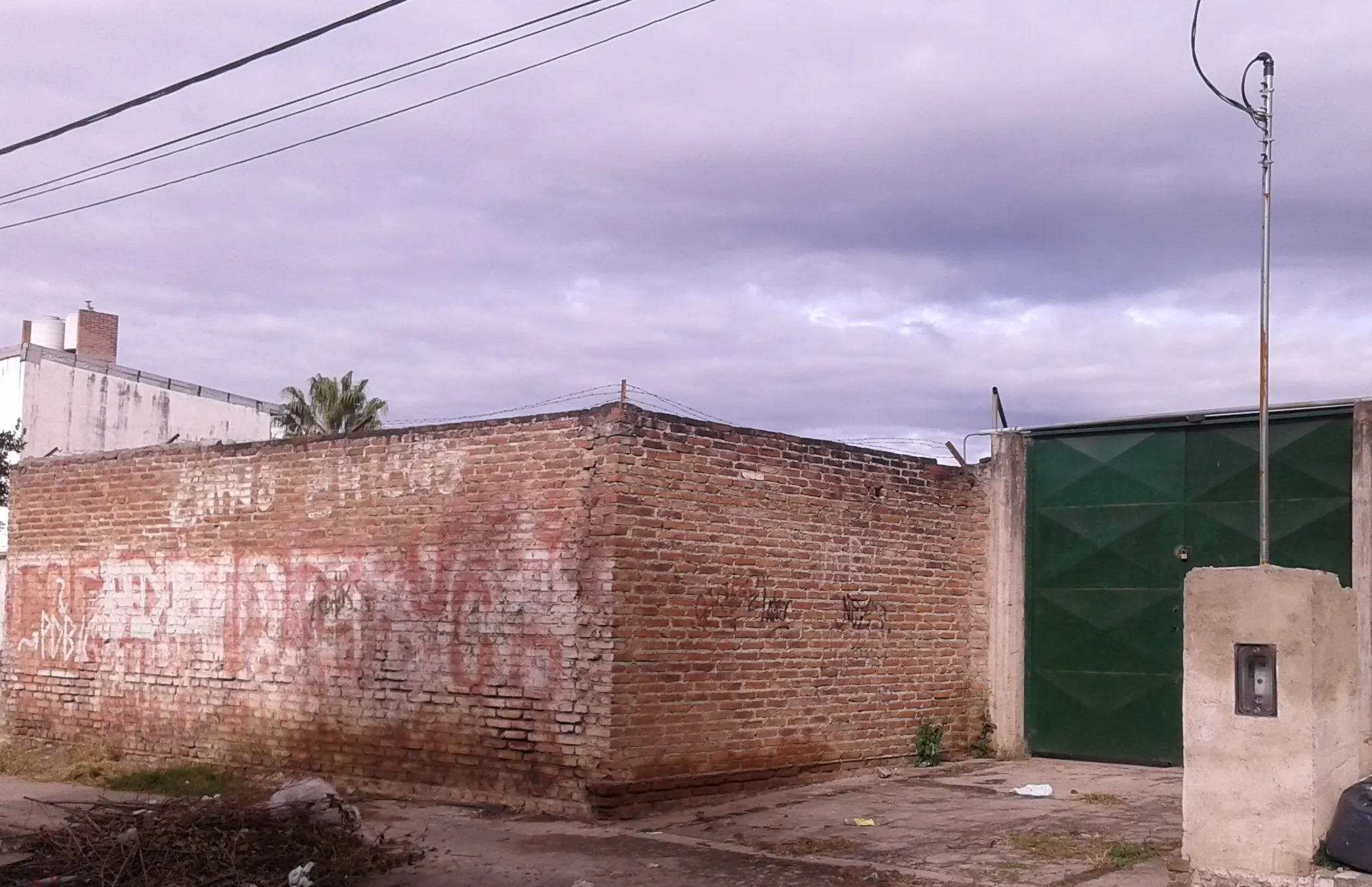 Cochera cubierta mensual Barrio Jardín