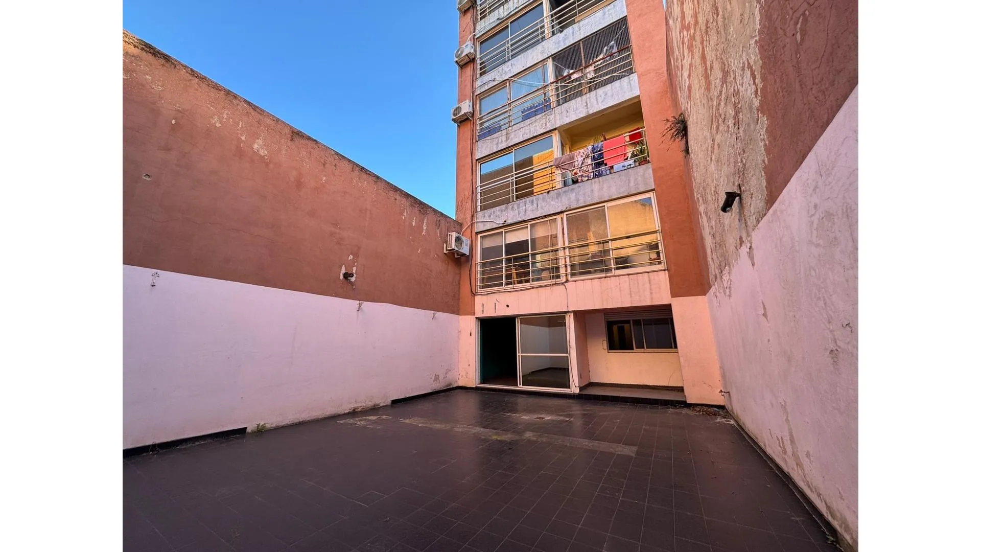 VENTA DE DEPARTAMENTO 2 AMBIENTES + TERRAZA 50M2 - C.A.B.A.