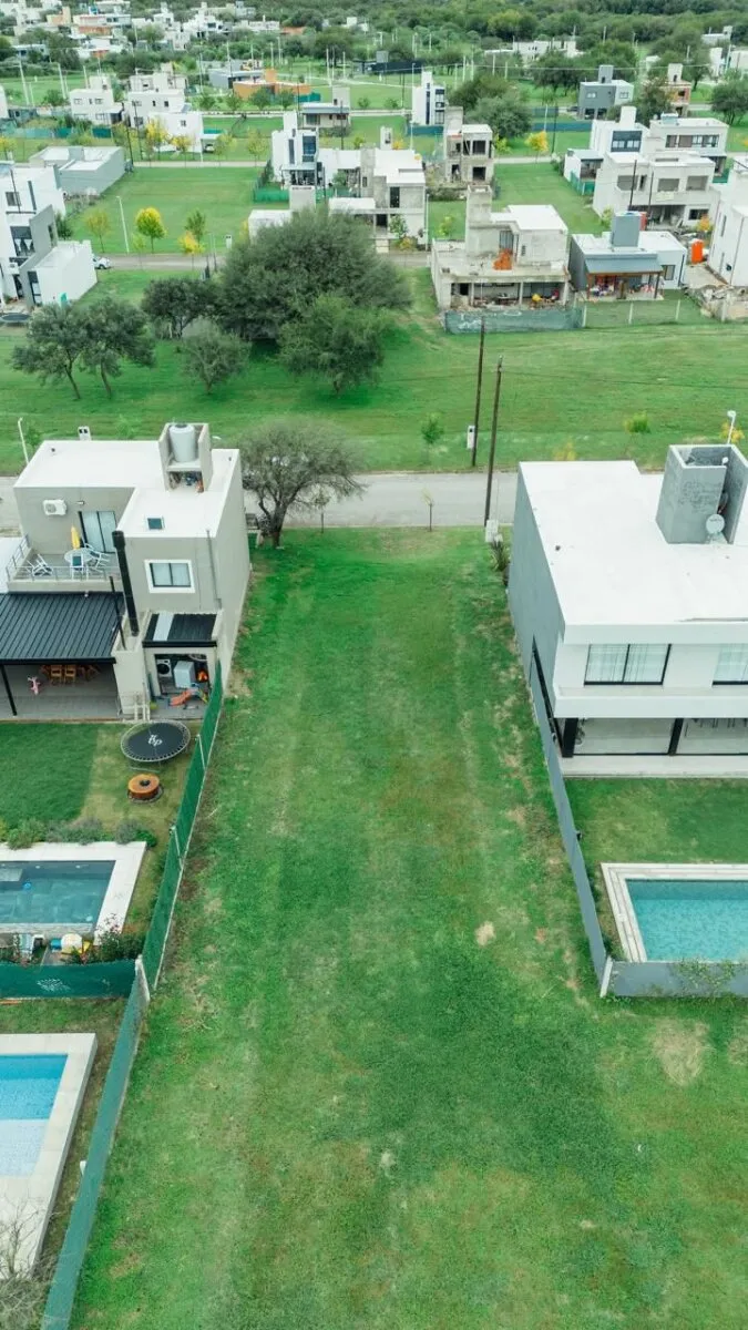 LOTE EN VENTA EN TEJAS 4 - SEGURIDAD - 350 M2