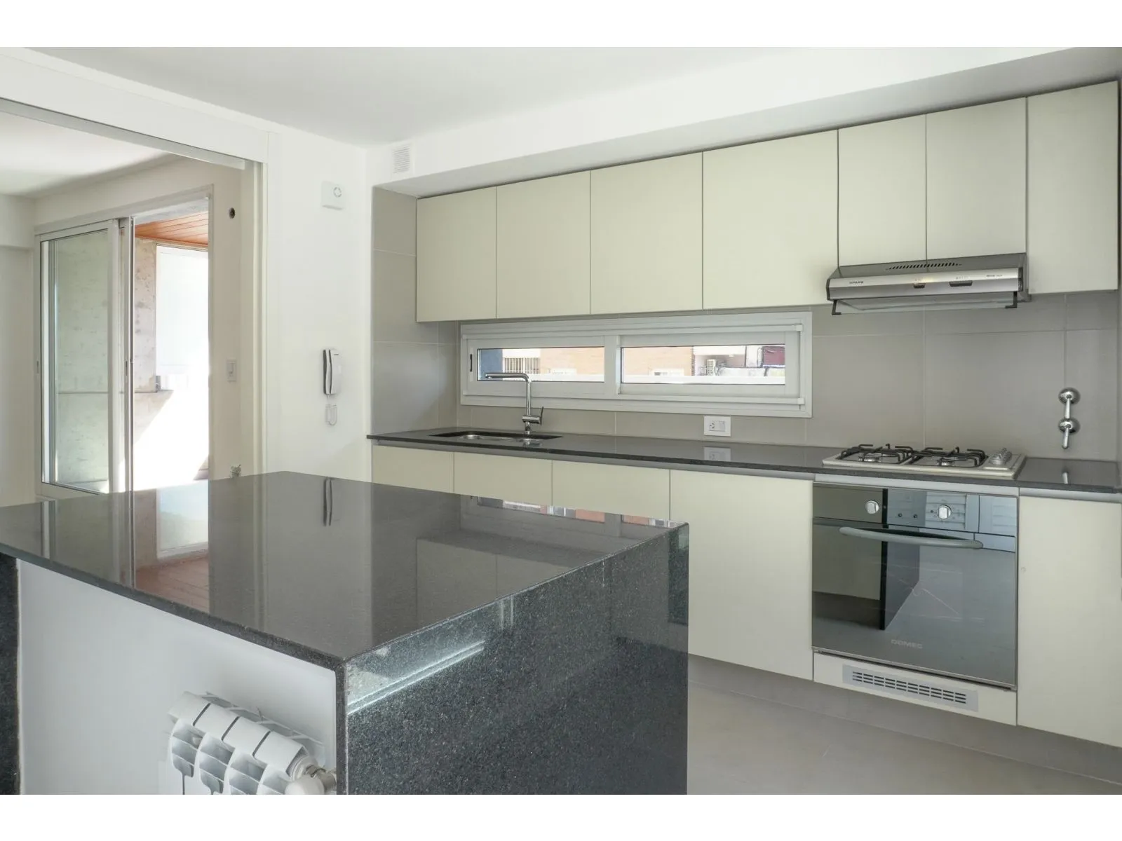 Departamento en venta 3 dormitorios, terraza exclusiva y cochera en Barrio Marti...