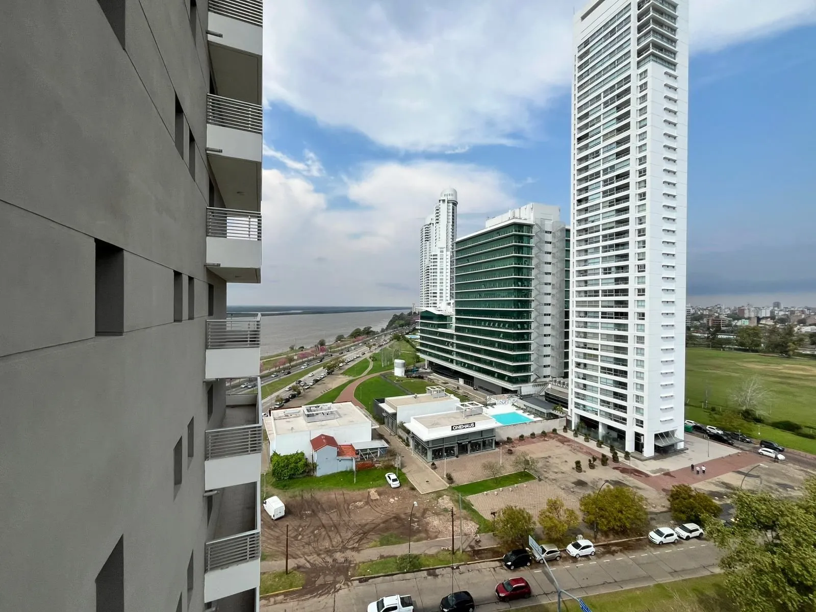 Departamento 3 Dormitorios- Calidad Premium - Vista franca al Rio - Amenities