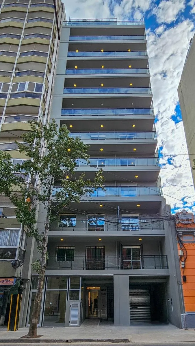 San Martin 1682 06 03 - VENTA Departamento 1 Dormitorio con Cochera Opcional