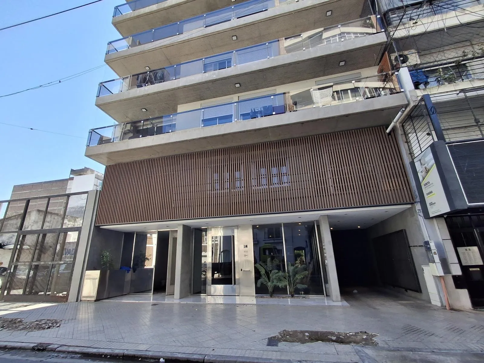 Mendoza 850  02 B  - VENTA Departamento 3 Dormitorios