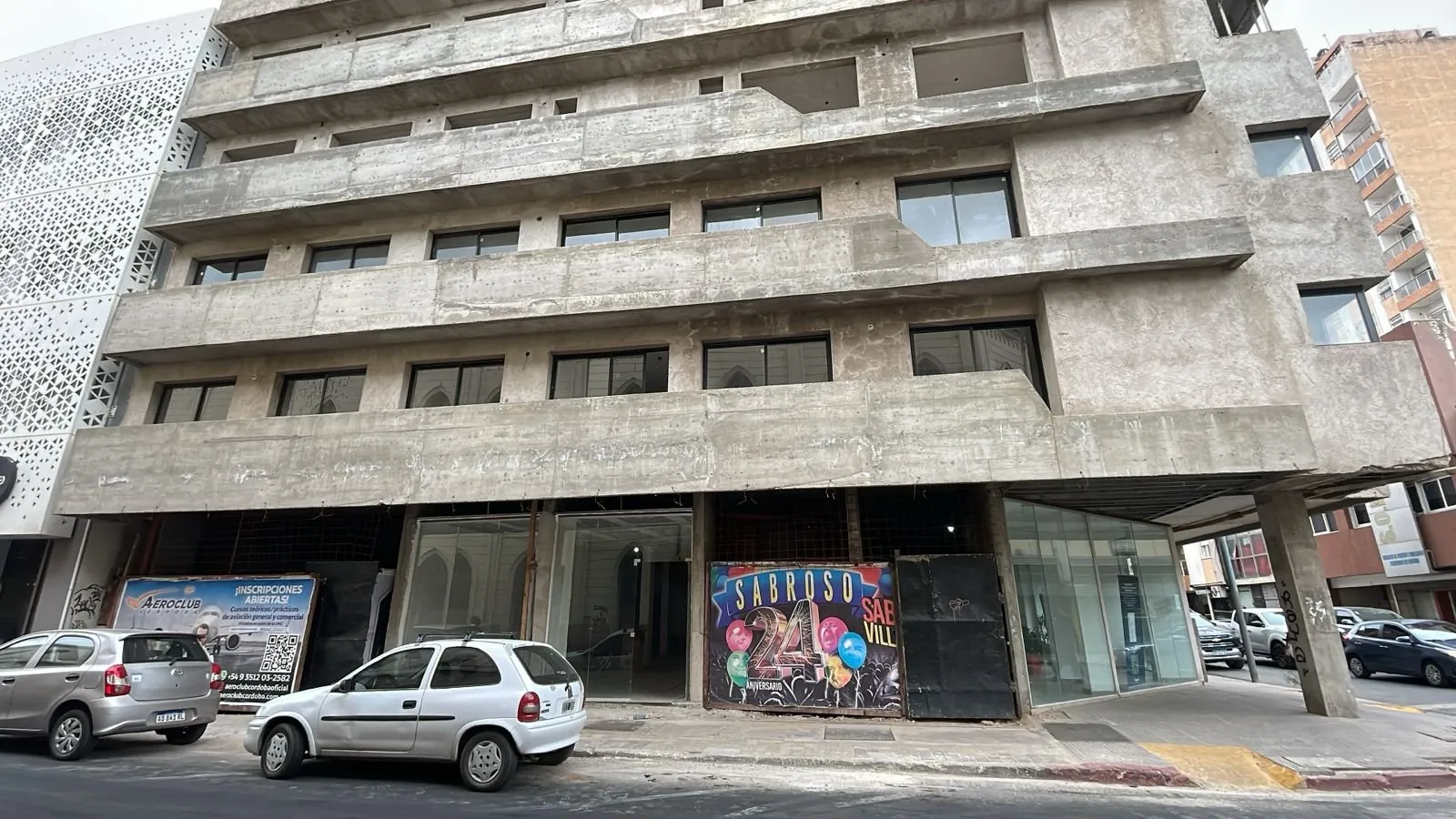 Local Comercial a estrenar en barrio centro a metros de la casa de gobierno
