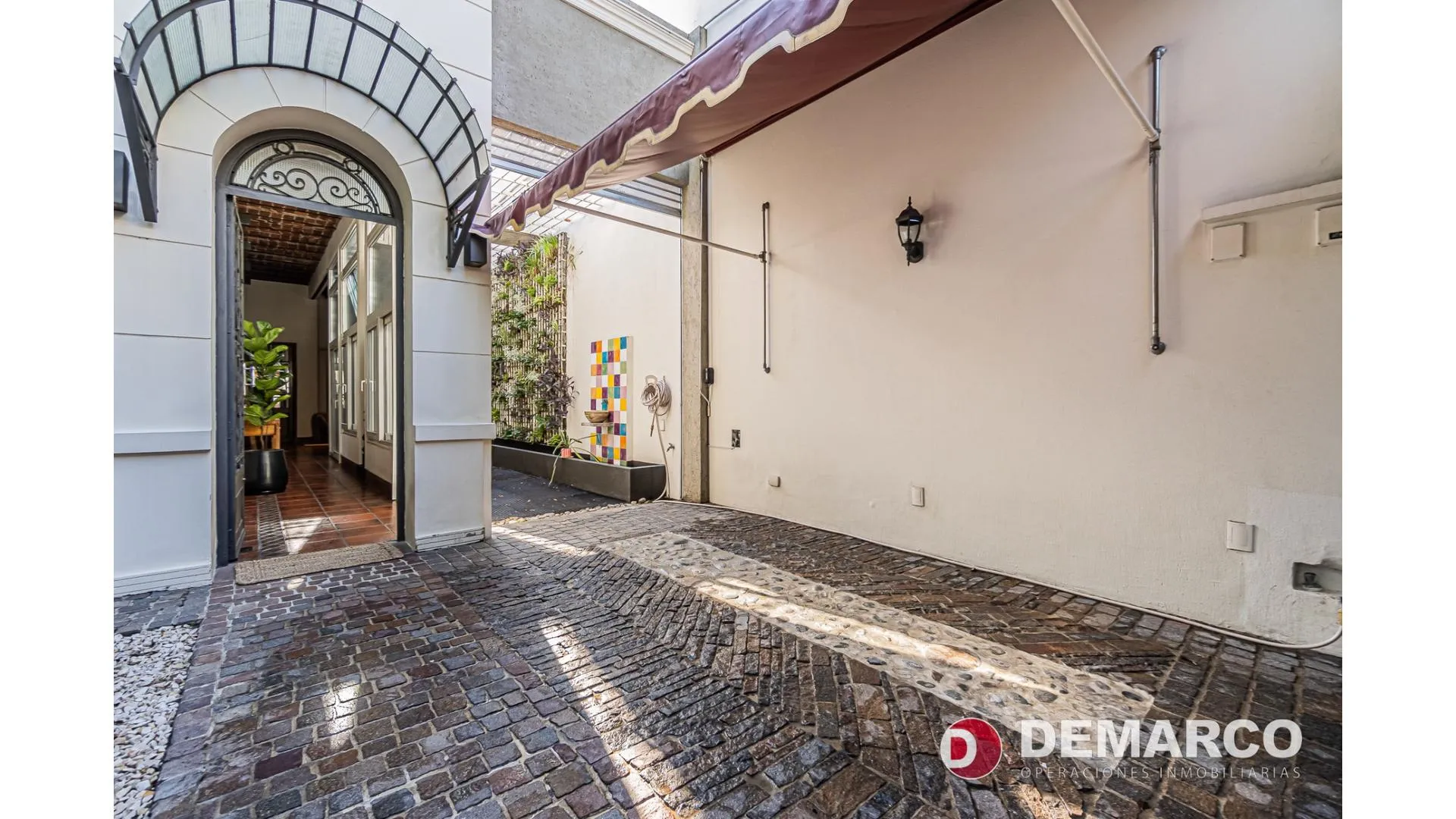CASA,4 AMBIENTES, PARQUE, PISCINA,GARAGE , TERRAZA , QUINCHO