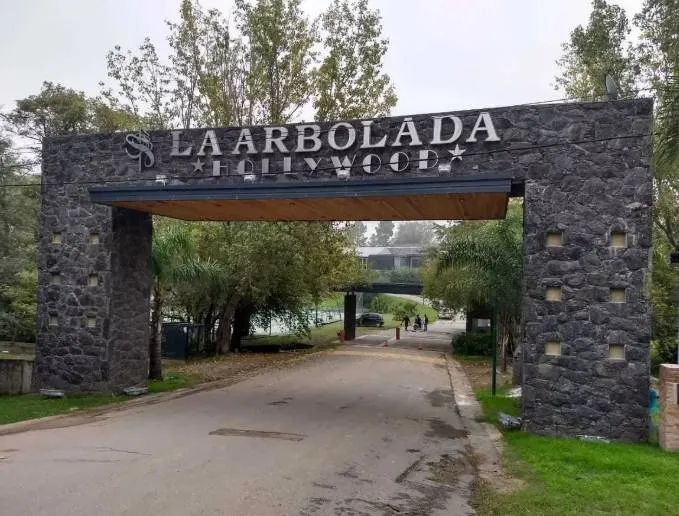 TERRENO VENTA ARBOLADA HOLLYWOOD MALAGUEÑO