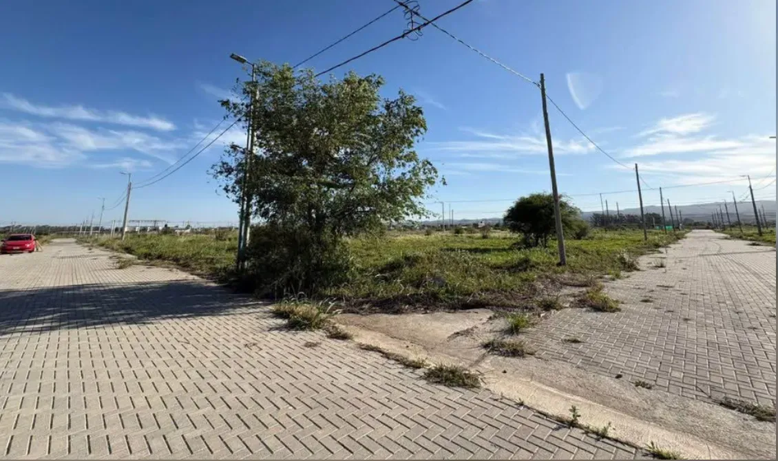 Lote esquina en barrio cerrado ProHas – Alta Gracia