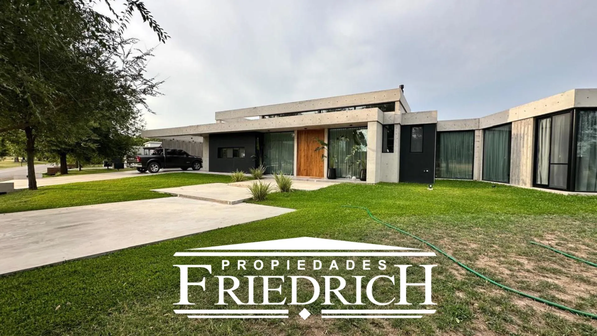 Casa en VENTA - HARAS SAN PABLO