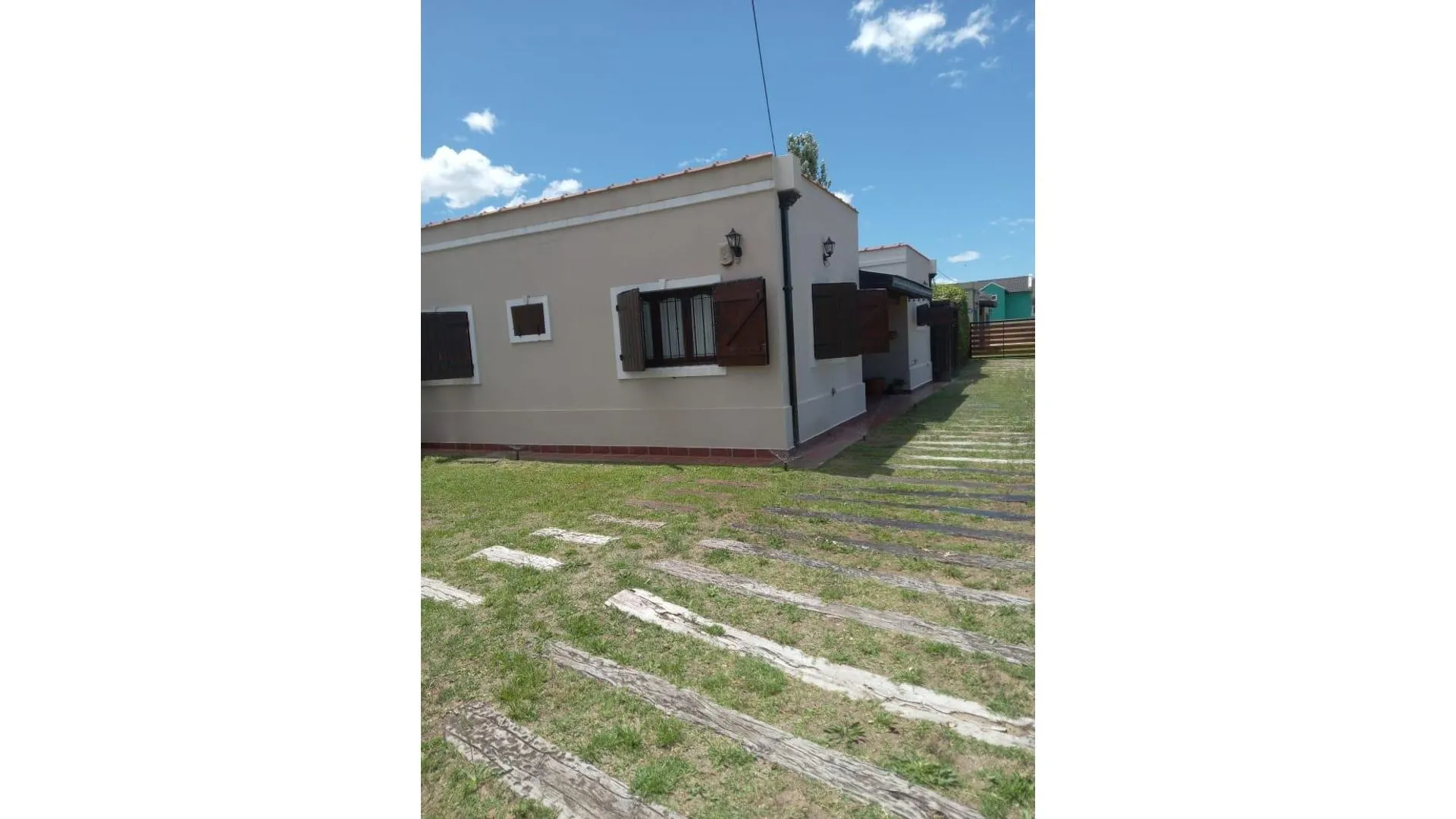 Venta de Excelente casa P.H. en Villa Gesell !!!