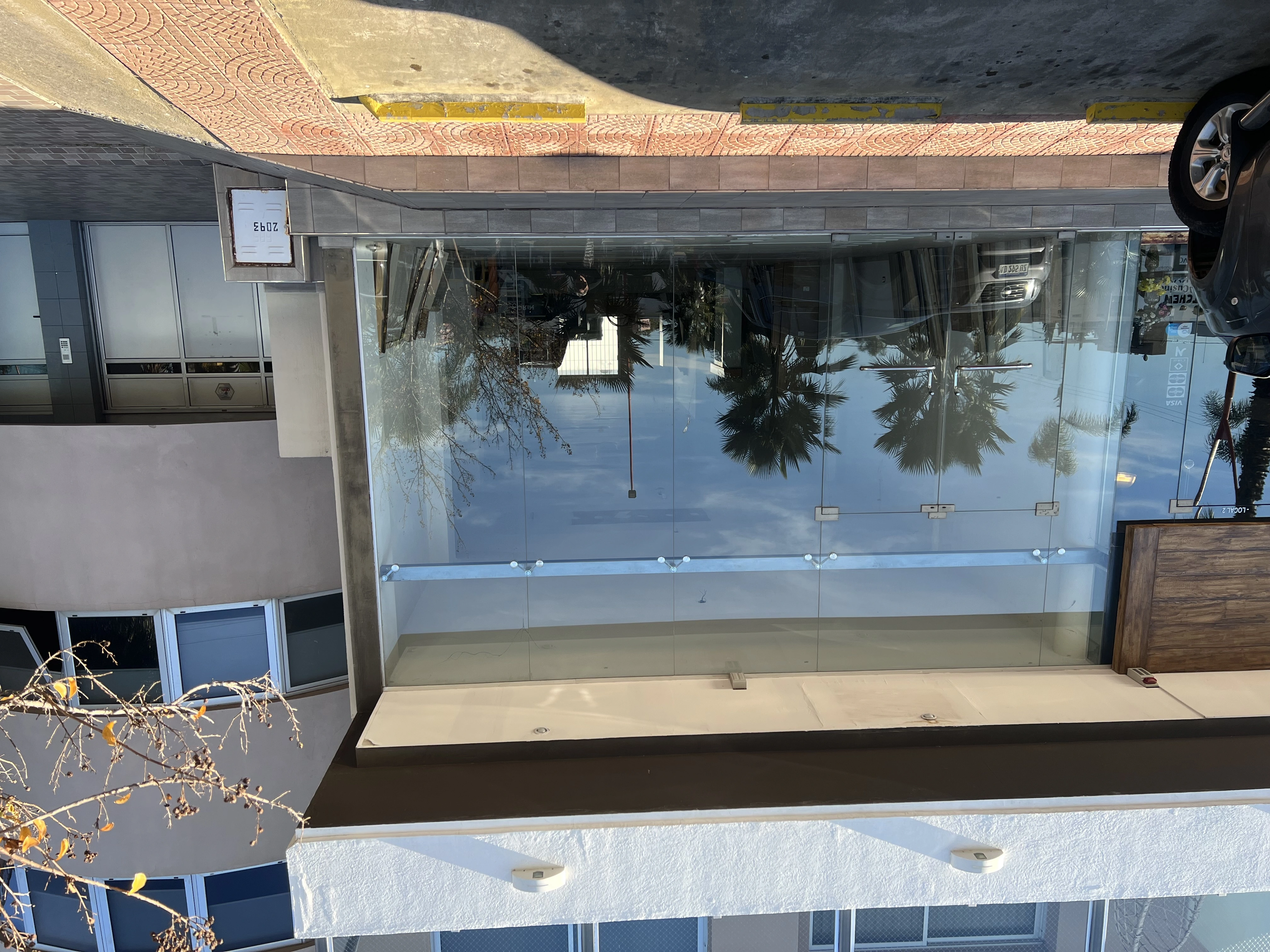 Local muy amplio en venta  ,Av. San Martin 2000 muy transitada , muy buena alt
