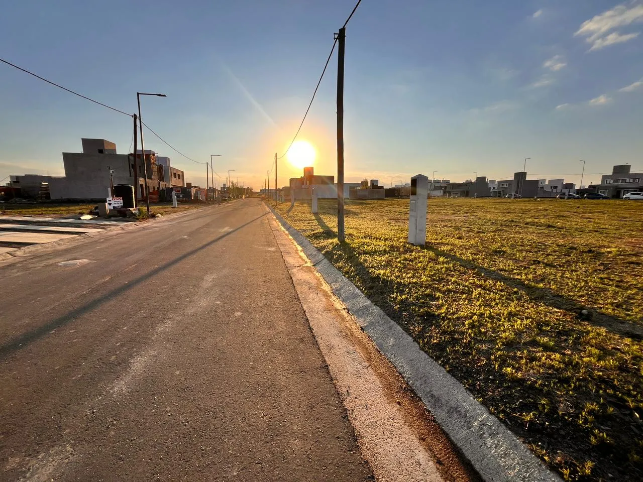LOTE EN VENTA DOCTA PARQUE - APTO CUATRO UNIDADES - 360 MTS - GG