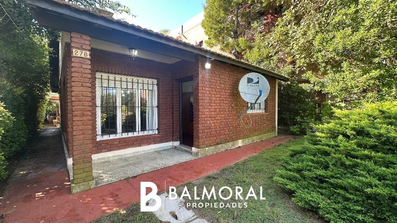 Casa en VENTA en Ostende OPORTUNIDAD
