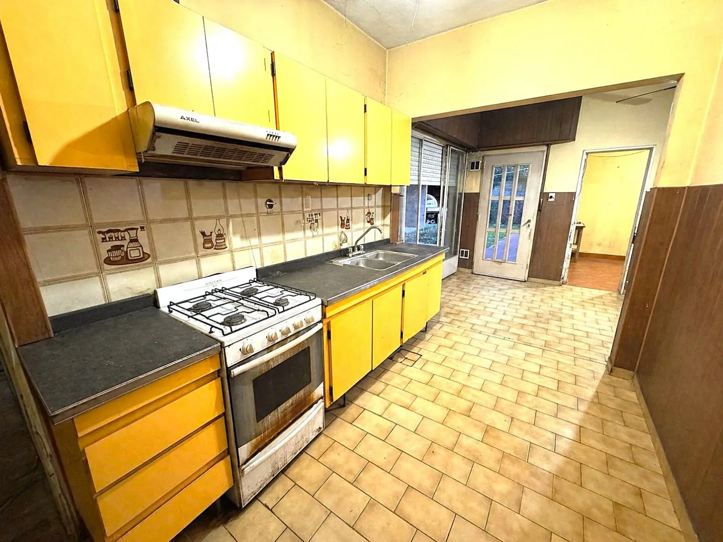 Casa - venta - Lomas de Zamora
