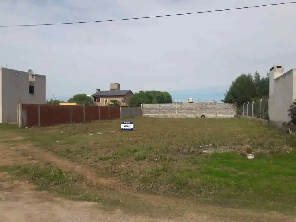 LOTE A LA VENTA EN COLONIA TIROLESA APTO TRES/CUATRO UNIDADES