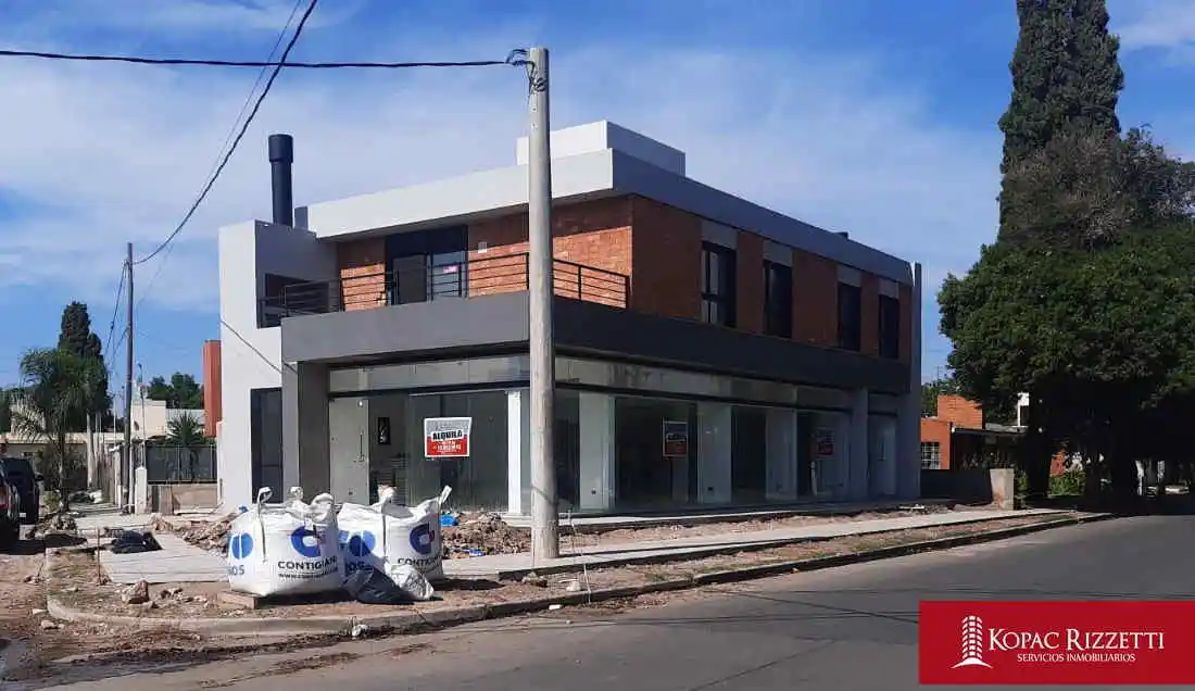 POETA LUGONES (DAMIAN GARAT 4500) - ALQUILER LOCAL 86 M2.