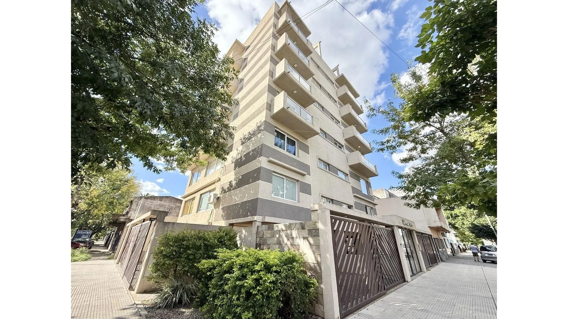 Departamento dos ambientes en excelente ubicación.