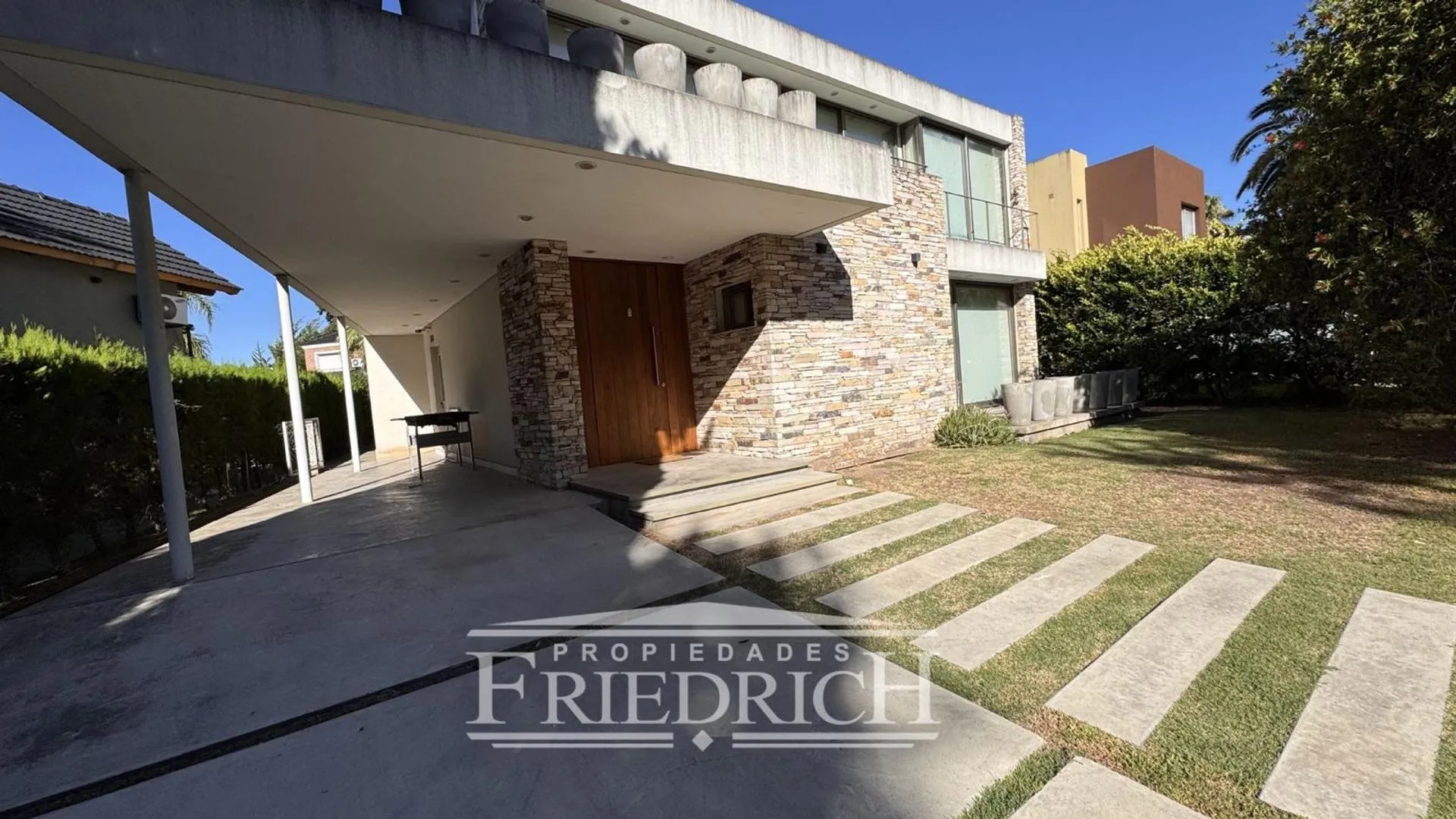 Casa en Venta Country Club Banco Provincia