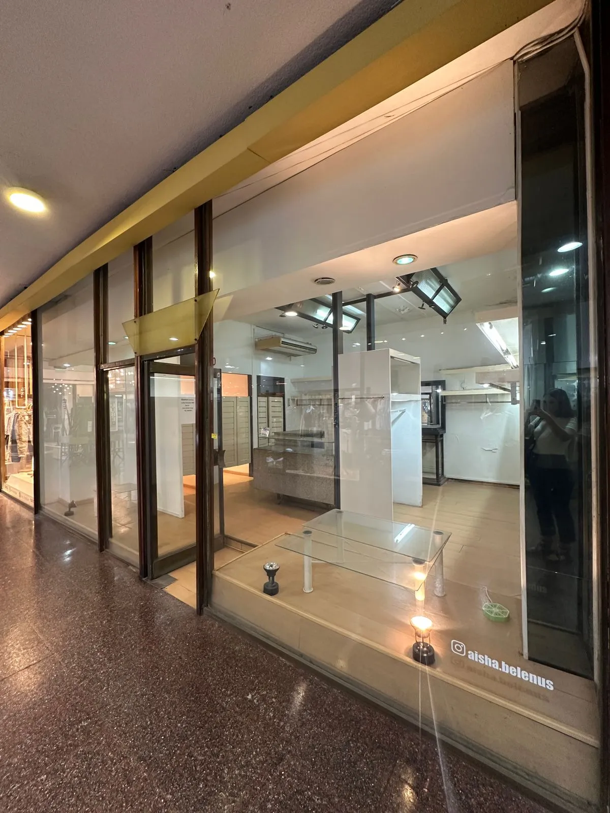 Local comercial en venta – Pleno centro de Córdoba.