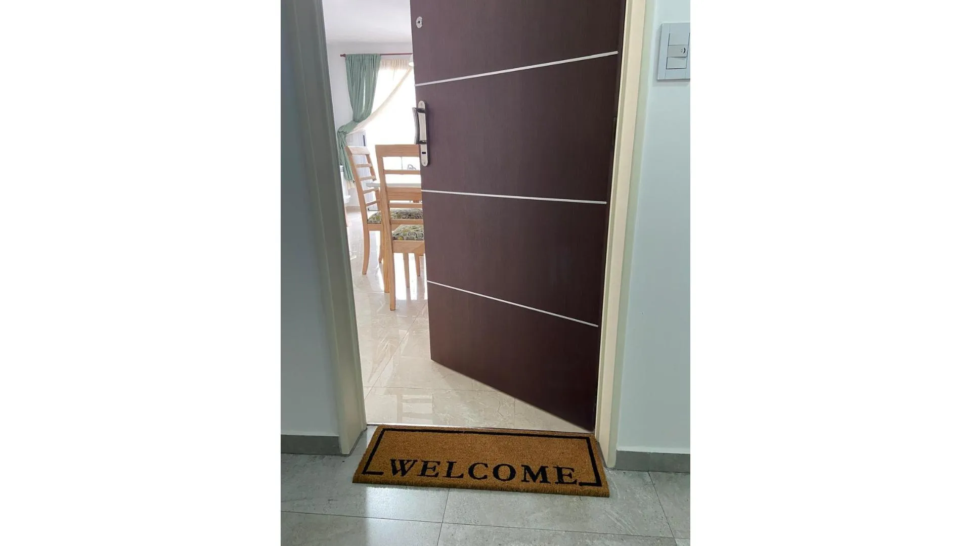EXCELENTE DEPARTAMENTO CON BALCON AL FRENTE!