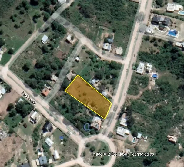 A mitad de precio APTO BLANQUEO  de 2119 m2 (se puede subdividir en 3 acepto aut